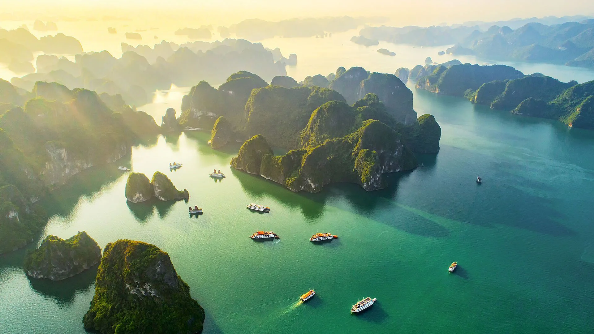 Ha Long Bay – A Natural Masterpiece Where Sea Meets Sky