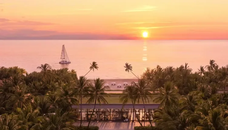Regent Phu Quoc - Serenity Private Yacht